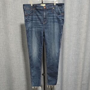 Madewell Dark Blue Plus Skinny Jeans With Raw Edge Legs And Classic Style Sz35T